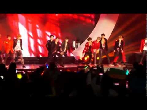 121130 EXO表演@MAMA (Hong Kong)