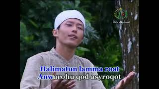Download lagu Shollu 'Ala Khoiril Anam - Fanin Asy Syauqi | Dangdut  mp3
