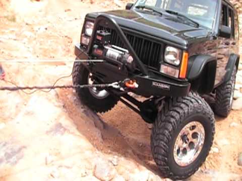 The SEC8 Scout winch in Action!