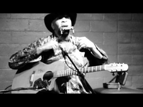 Thumbnail for Ira Walker opens for Chris Velan by Gail Muldrow