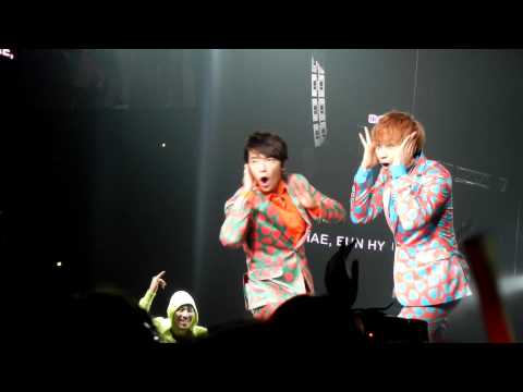 120520 (fancam) Super Junior Eunhyuk and Donghae Oppa Oppa @ SMTOWN12