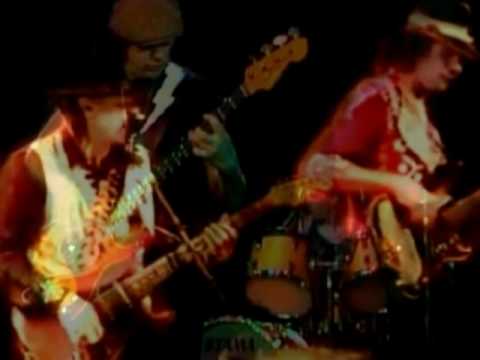 LETTER TO MY GIRLFRIEND STEVIE RAY VAUGHAN DOUBLE TROUBLE 1983 KUT-AUSTIN RADIO.wmv