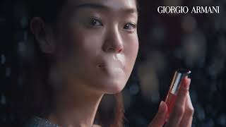 Giorgio Armani A Dazzling Holiday Look with PRISMA GLASS 