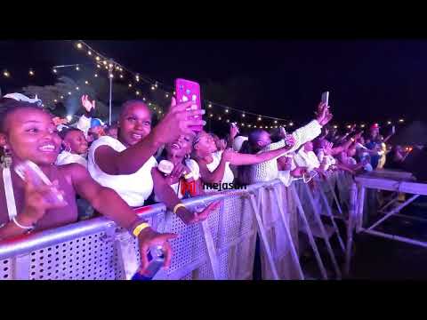 JOSE CHAMELEON PERFORMING SHIDA ZA DUNIA LIVE AT TOM MBOYA LABOUR COLLEGE IN KISUMU