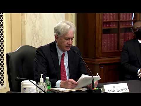 '政治必須在情報工作開始的地方停止'。伯恩斯 ('Politics must stop where intelligence work begins': Burns)