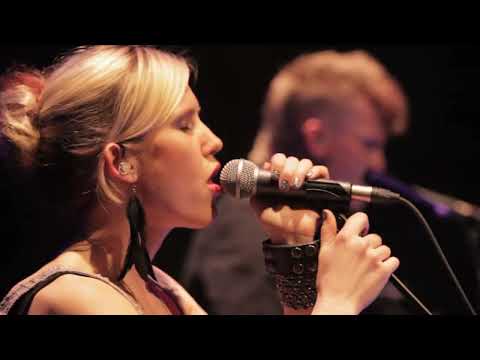 Mother mother - The Sticks - The Cry Forum live