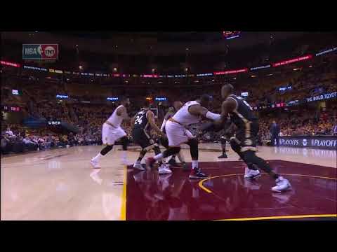 NBA, playoff 2017, Cavaliers vs. Raptors, Round 2, Game 2, Move 28, Serge Ibaka, foul