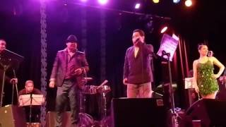 CUANDO VOY POR LA CALLE - JOHNNY FREYRE   composer Jaime R. Echevarria.