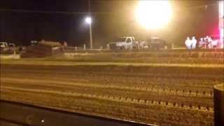 preview picture of video 'Crazy Cracker mud truck At Hitching Post Mud Bogs Aug 2014'