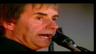 Chris de Burgh &quot; Say goodbye to it all &quot; Live solo