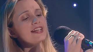 Cara Dillon, Black is the Colour, 2002