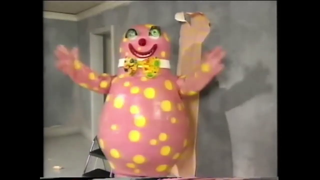 A clip from DIY with Mr Blobby but with a familiar music...