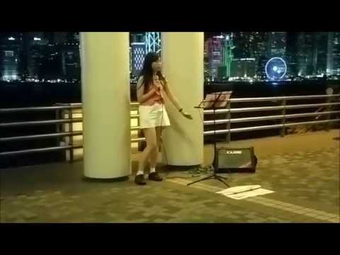 現場獻唱《你敢不敢》！