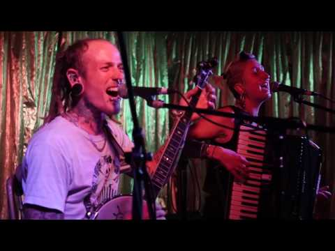 Bourgeois Robbery - Roll In My Sweet Babies Arms [Live]
