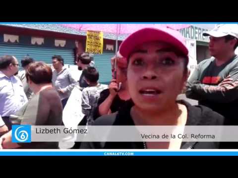 Vecinos de la colonia Reforma bloquean avenida por falta de agua en Nezahualcóyotl 