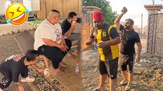 Download lagu Best Arab Friends Pranks 🤣 Videos #082 – Arabs are Very Funny 😂 | Arabic Humor Hub mp3
