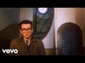 Elvis Costello & The Attractions - I Can't Stand Up For Falling Down