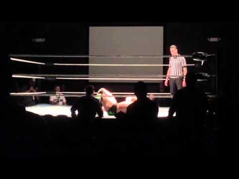 Brian Cage vs Drew Galloway (McIntyre)