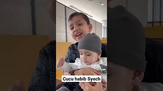 Download lagu Cucu habib Syech qosidahan di airport surabaya #shorts #sholawatan #habibsyech mp3 Download lagu Cucu habib Syech qosidahan di airport surabaya #shorts #sholawatan #habibsyech mp3