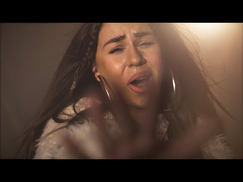 ANDRIJANA STOJANOVIC - (DINO MERLIN - DA JE TUGA SNIJEG COVER)