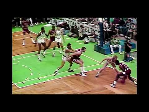 Michael Jordan Crossover on Larry Bird 1986 (HD)