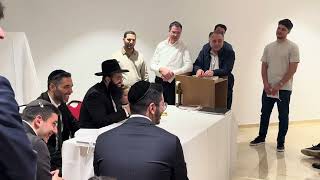 עם יהודים מכל העולם - מאירים את ישראל מכל הנשמה מוצאי שבת חול המועד הבדלה עם מורנו ורבנו ❤️💙❤️💙❤️💙❤️