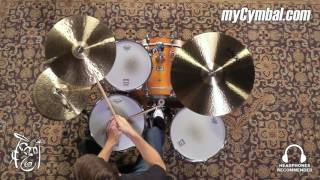 Video thumbnail for Paiste 16" Signature Traditionals Thin Crash Cymbal - 926g (4301216-1091416J) by Memphis Drum Shop