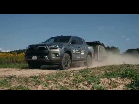 Bushcamp Explorer and Toyota Hilux 04