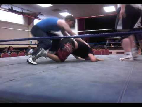 Cory Green and Chris Holmes VS Robbie X and Reece Jordan