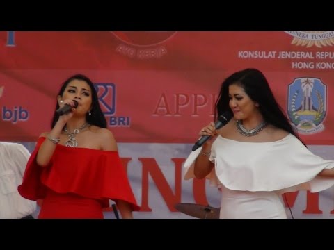 DARI HONGKONG~DUO RACUN LIVE IN HONGKONG 2015 (JEAND82)