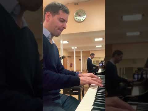 Practicing Tchaikovsky piano concerto n.1