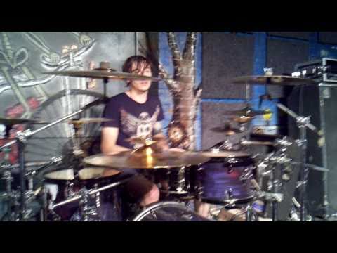 Grant Mcfarland playing Architeuthis fill HD