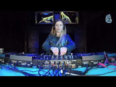 Mia Twin @ Blue Oyster I