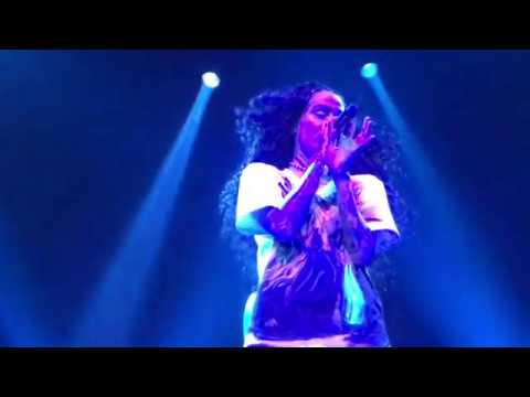 Kehlani - Distraction (live at Tsunami Christmas, Fox Theater, Oakland, CA, 12/15/16)