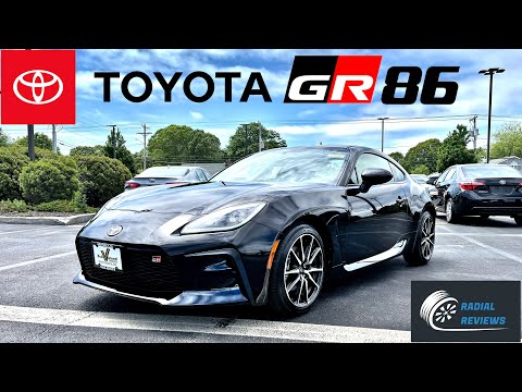2022 Toyota GR86 Base Manual 6MT POV Review // Radial Reviews