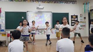 Nhã Linh nhảy tổng kết lớp 2