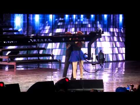 121102 Music Bank In Chile - MBLAQ & AFTER SCHOOL - Lee Joon and Kaeun Lambada dance [HD]