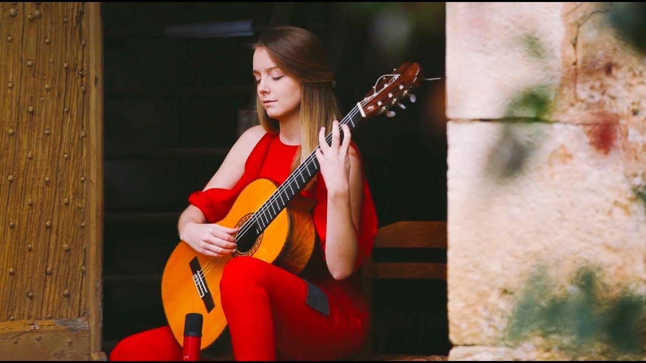 Capricho Arabe (F. Tárrega) - Alexandra Whittingham