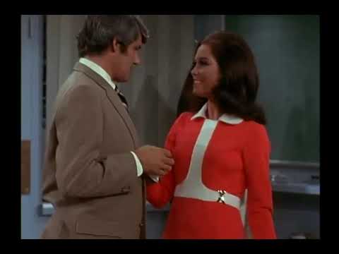The Mary Tyler Moore Show Season 1, Episode 15: Howard's Girl