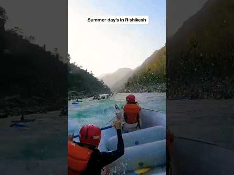 Rafting in Summer😱🛶☠️ #rishikesh #rafting #kayaking #shorts #youtubeshorts #shortvideo #raftingtrip