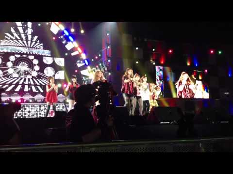 [Fancam] 120407 T-ara - Bo Peep Bo Peep + Roly Poly @ Korean Music Wave In BKK 2012