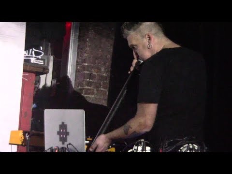 PETROLIO - Concerto per periferie estreme - Live @ Magazzino sul Po, Torino, 2017