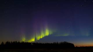 preview picture of video 'Aurora in the Sky April 11-12, 2014'