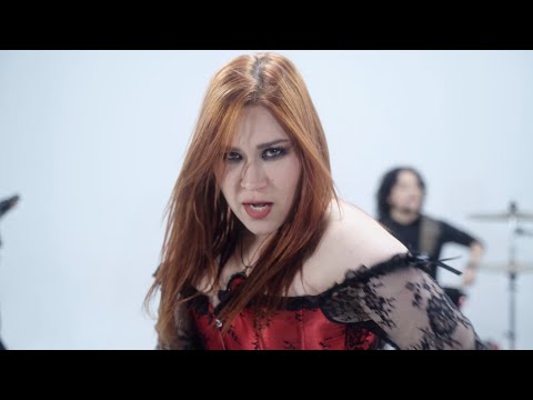 Hamadría - Valió la pena  (feat. JessDenn) (OFFICIAL VIDEO)