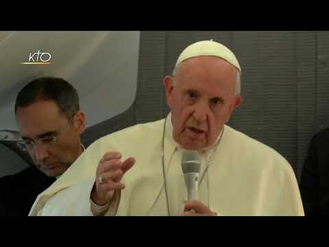 Abus dans l’Eglise : "c’est monstrueux" selon le pape François