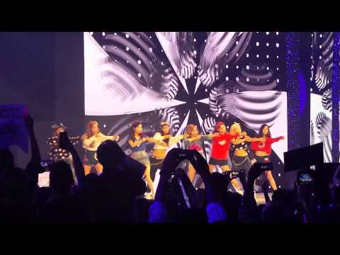 [130622] SNSD - Hoot @ Asia Style Collection Singapore