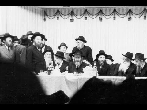 Darkecha Elokeinu - The Rebbe and Chasidim