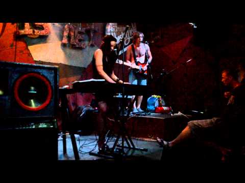 белый и ю - мама