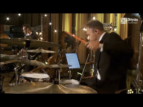 Michał Dziewiński (drums) - „Back In Town” - Matt Dusk