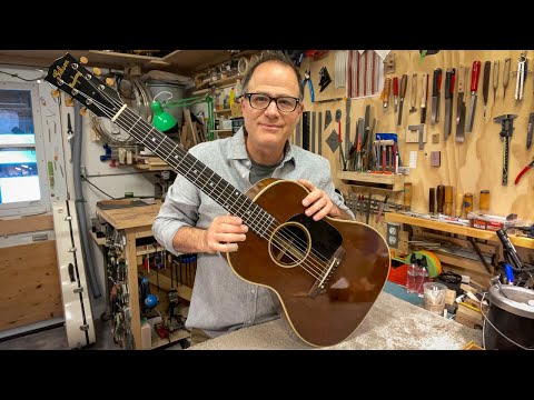 A Gibson Banner LG-1 in detail, with Mark Stutman